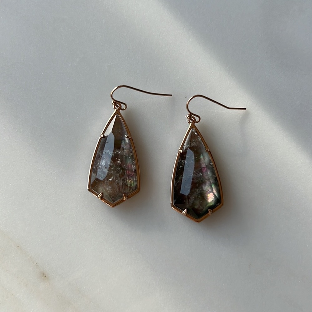 Kendra Scott drop earrings